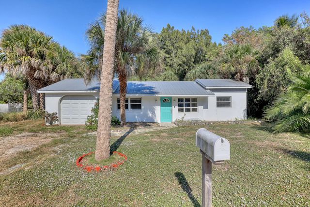 2 of 36 - 850 5th Place, Vero Beach, FL