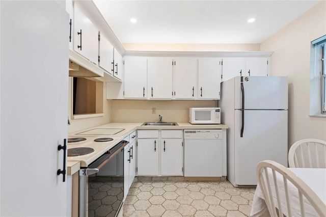 2 of 27 - 3150 Holiday Springs Boulevard #308, Margate, FL