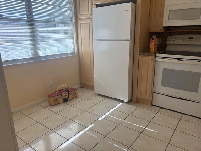 3 of 18 - 2804 Victoria Way #b2, Coconut Creek, FL