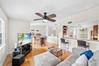 Photo of Listing #F10539222