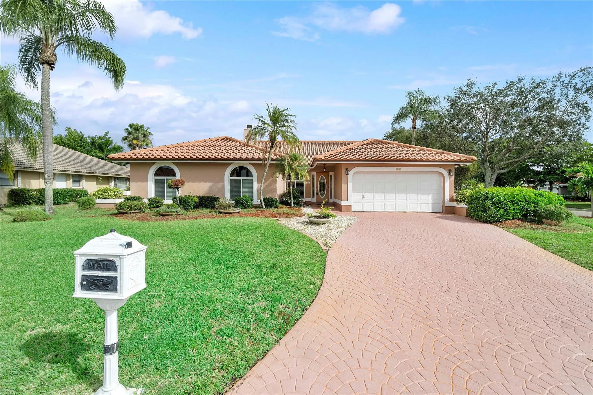 233 Nw 119th Lane, Coral Springs