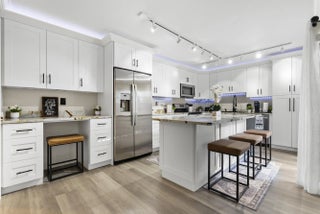 Photo of Listing #R11144766