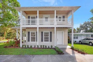 Photo of Listing #R11144774