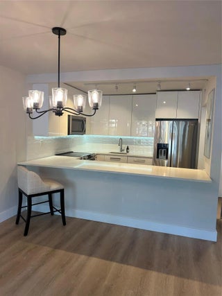 Photo of Listing #F10539294