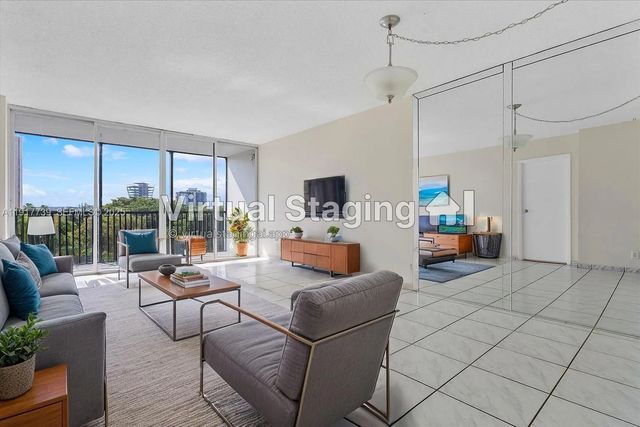 4 of 16 - 3101 N Country Club Drive #504, Aventura, FL