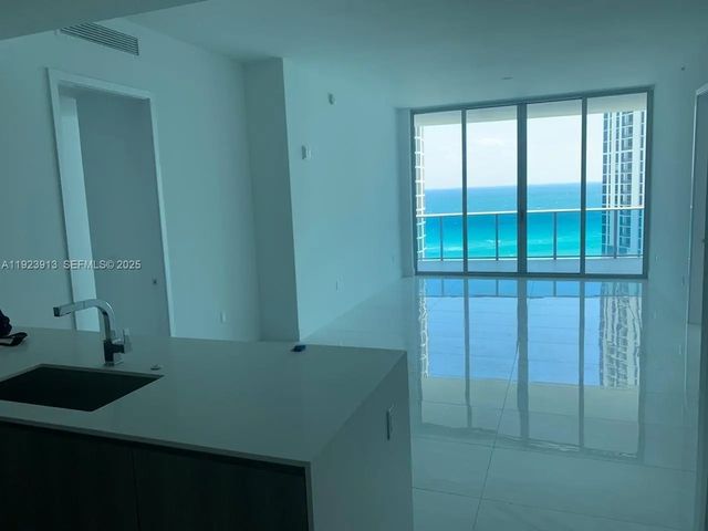 3 of 52 - 17550 Collins Avenue #1204, Sunny Isles Beach, FL