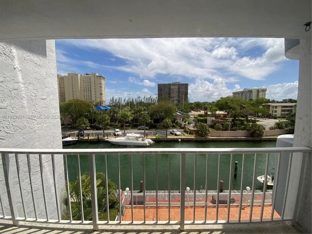 3 of 32 - 1650 Ne 115th Street #405, Miami, FL