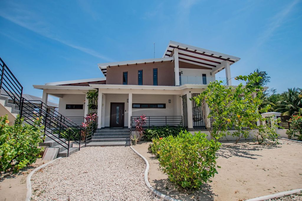 238 Placencia Road, 