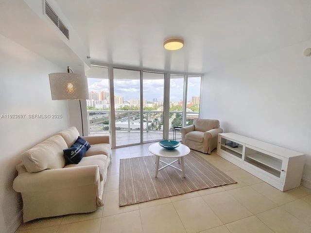 2 of 12 - 17201 Collins Avenue #1009, Sunny Isles Beach, FL