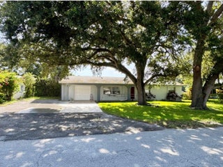 Photo of Listing #F10539262