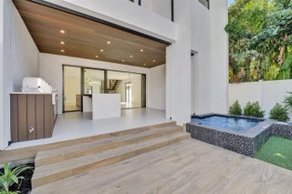 Photo of Listing #F10538979