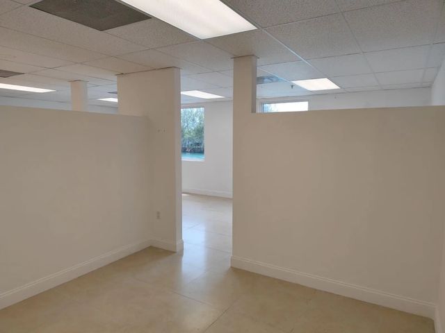 4 of 8 - 12985 Sw 130th Court, Miami, FL