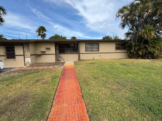 Photo of Listing #F10539374