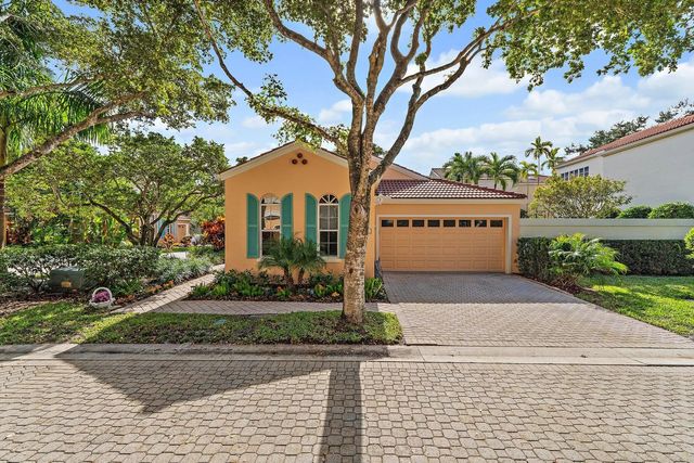 2 of 41 - 45 Via Verona, Palm Beach Gardens, FL