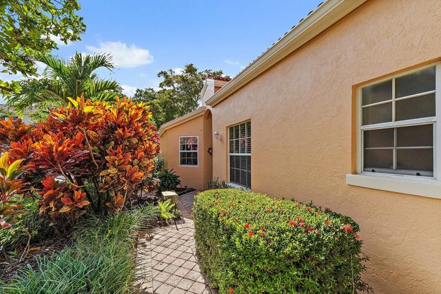 4 of 41 - 45 Via Verona, Palm Beach Gardens, FL