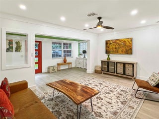 Photo of Listing #F10539225