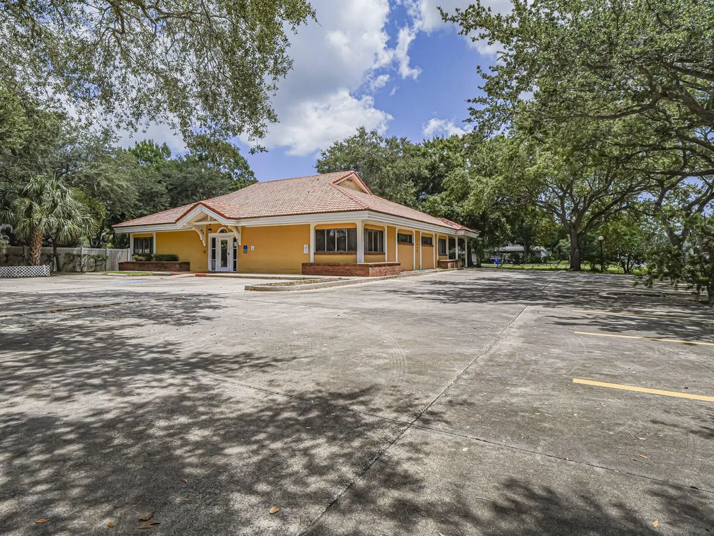 3660 20th Street, Vero Beach