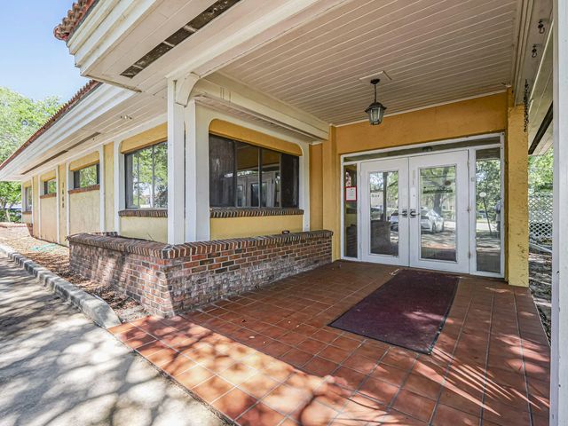 3 of 41 - 3660 20th Street, Vero Beach, FL