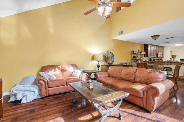 3 of 34 - 1100 Se Mitchell Avenue #101, Port St. Lucie, FL