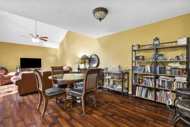 5 of 34 - 1100 Se Mitchell Avenue #101, Port St. Lucie, FL