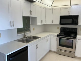 Photo of Listing #F10539523