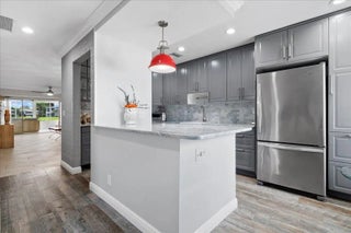 Photo of Listing #R11145167