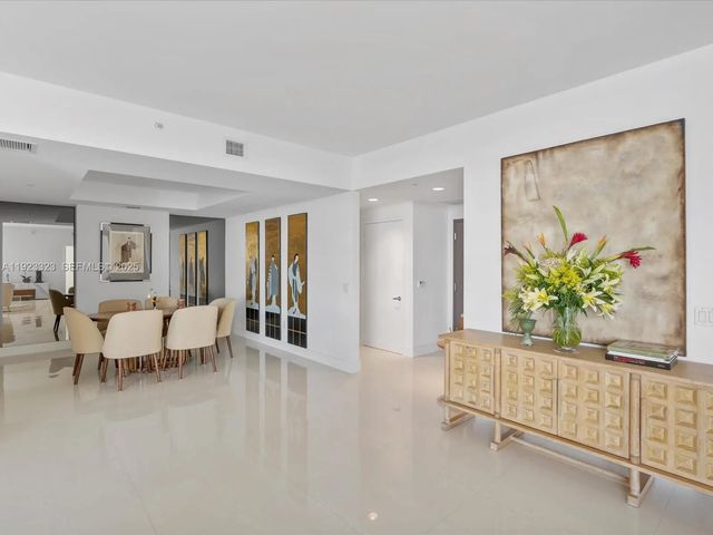 5 of 25 - 17111 Biscayne Boulevard #1104, North Miami Beach, FL