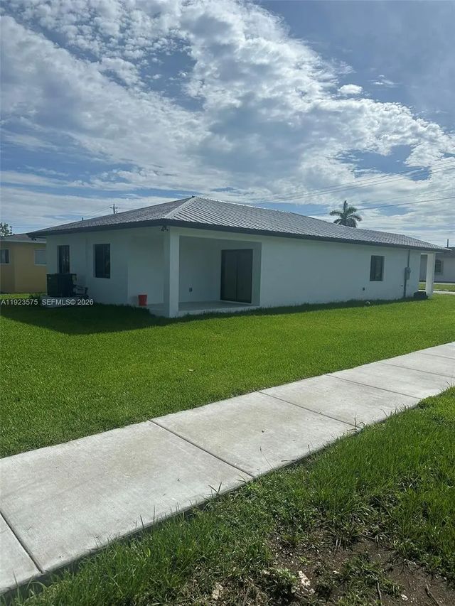 5 of 25 - 580 Sw 10th Avenue, Homestead, FL