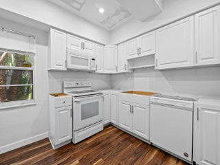 Photo of Listing #F10538341