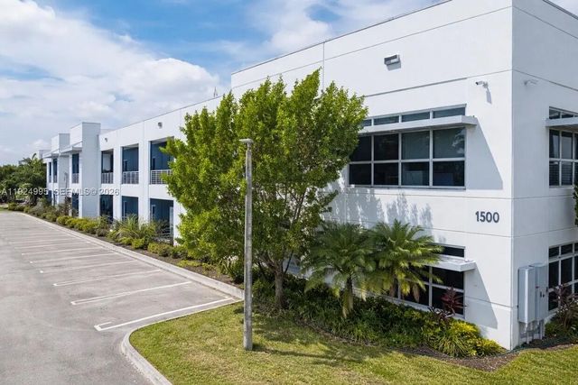 2 of 11 - 1500 Nw 89th Court #209, Doral, FL
