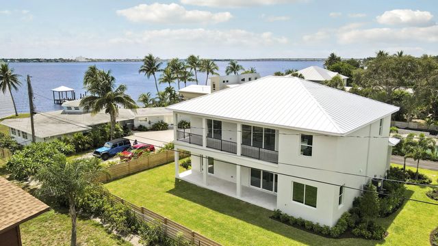 2 of 71 - 1013 Ne Orange Avenue, Jensen Beach, FL