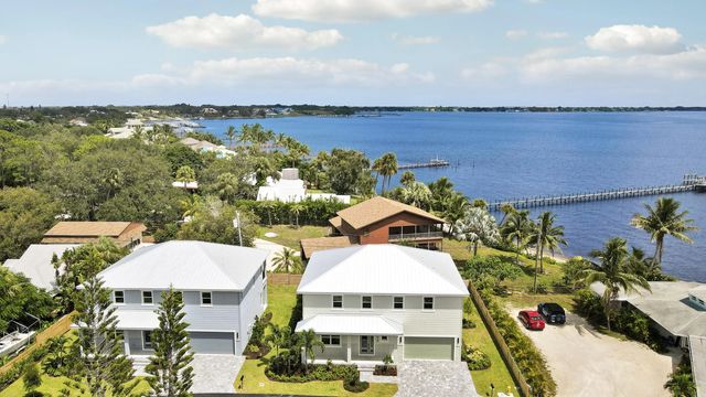 5 of 71 - 1013 Ne Orange Avenue, Jensen Beach, FL
