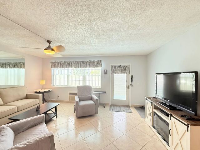 2 of 30 - 53 Markham C #53, Deerfield Beach, FL