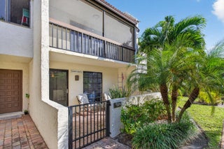 Photo of Listing #R11145370