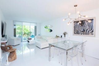 Photo of Listing #F10539681