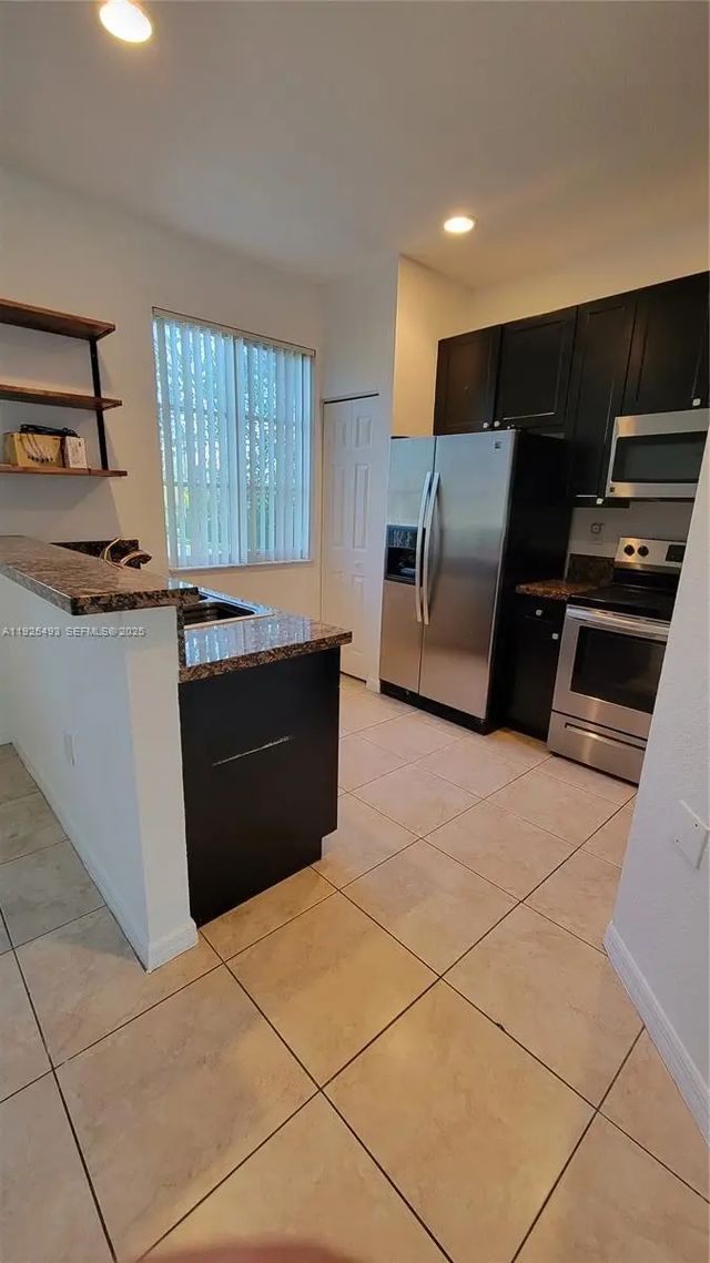 5 of 24 - 12600 Sw 50th Court #437, Miramar, FL