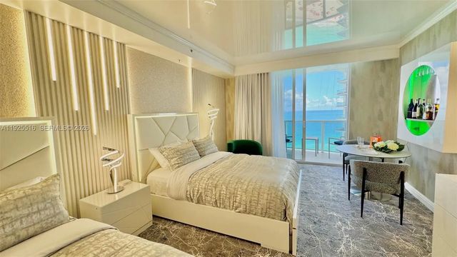 5 of 24 - 18001 Collins Avenue #2512, Sunny Isles Beach, FL