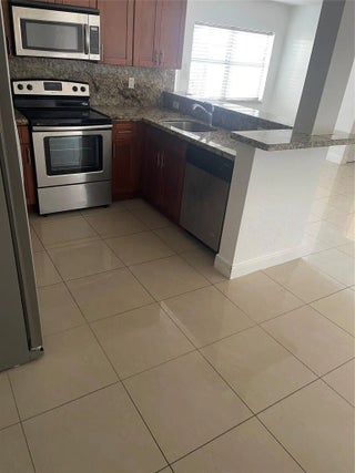 Photo of Listing #F10539734