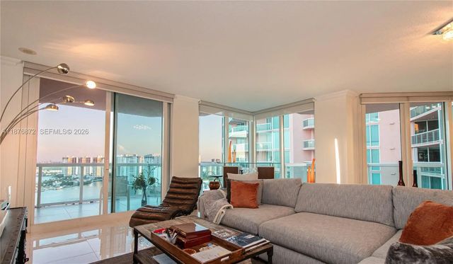 5 of 35 - 3370 Ne 190 Street #ph 2909, Aventura, FL