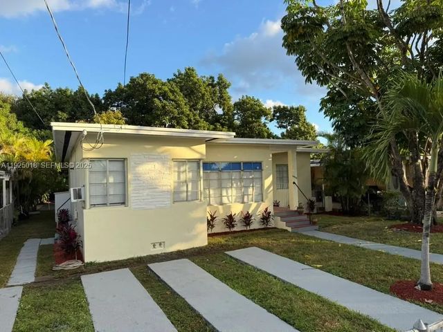 2459 Nw 28th Street, Miami