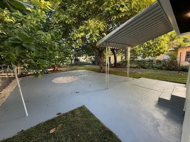 3 of 16 - 2459 Nw 28th Street, Miami, FL
