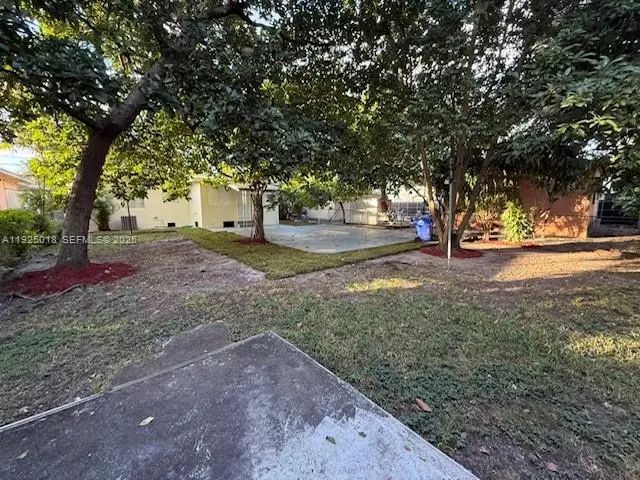 4 of 16 - 2459 Nw 28th Street, Miami, FL