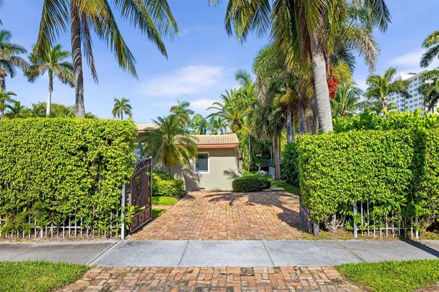 3 of 52 - 359 Poinciana Drive, Fort Lauderdale, FL