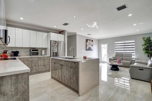 4 of 44 - 631 E 53rd Street, Hialeah, FL