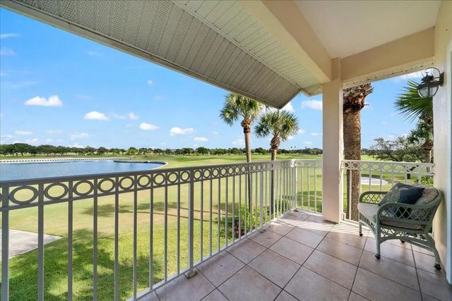 1725 Victoria Circle, Vero Beach