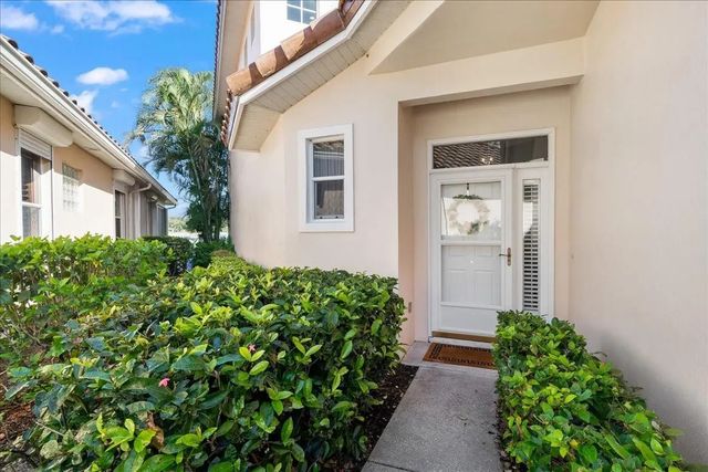 4 of 36 - 1725 Victoria Circle, Vero Beach, FL