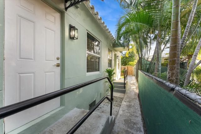 5 of 30 - 1928 Adams Street, Hollywood, FL
