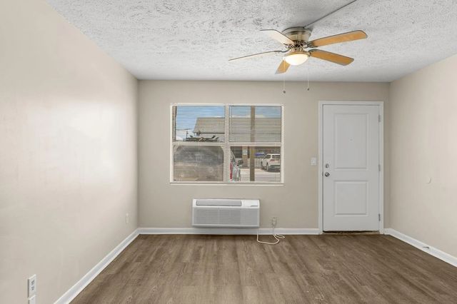 5 of 34 - 644 Caladium Circle, Panama City, FL
