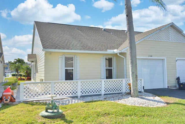 Photo of Listing #R11145705