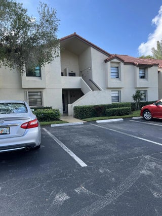 Photo of Listing #R11145720